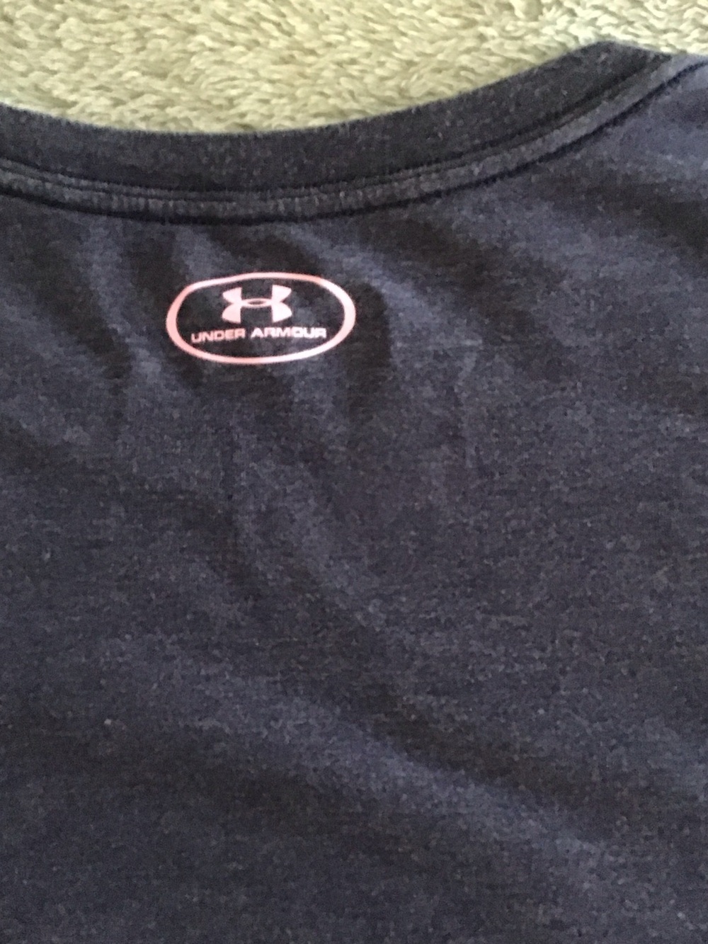 Under Armour Navy Blue Short Sleeve Tee with lavender Logo - Picture 5 of 5
